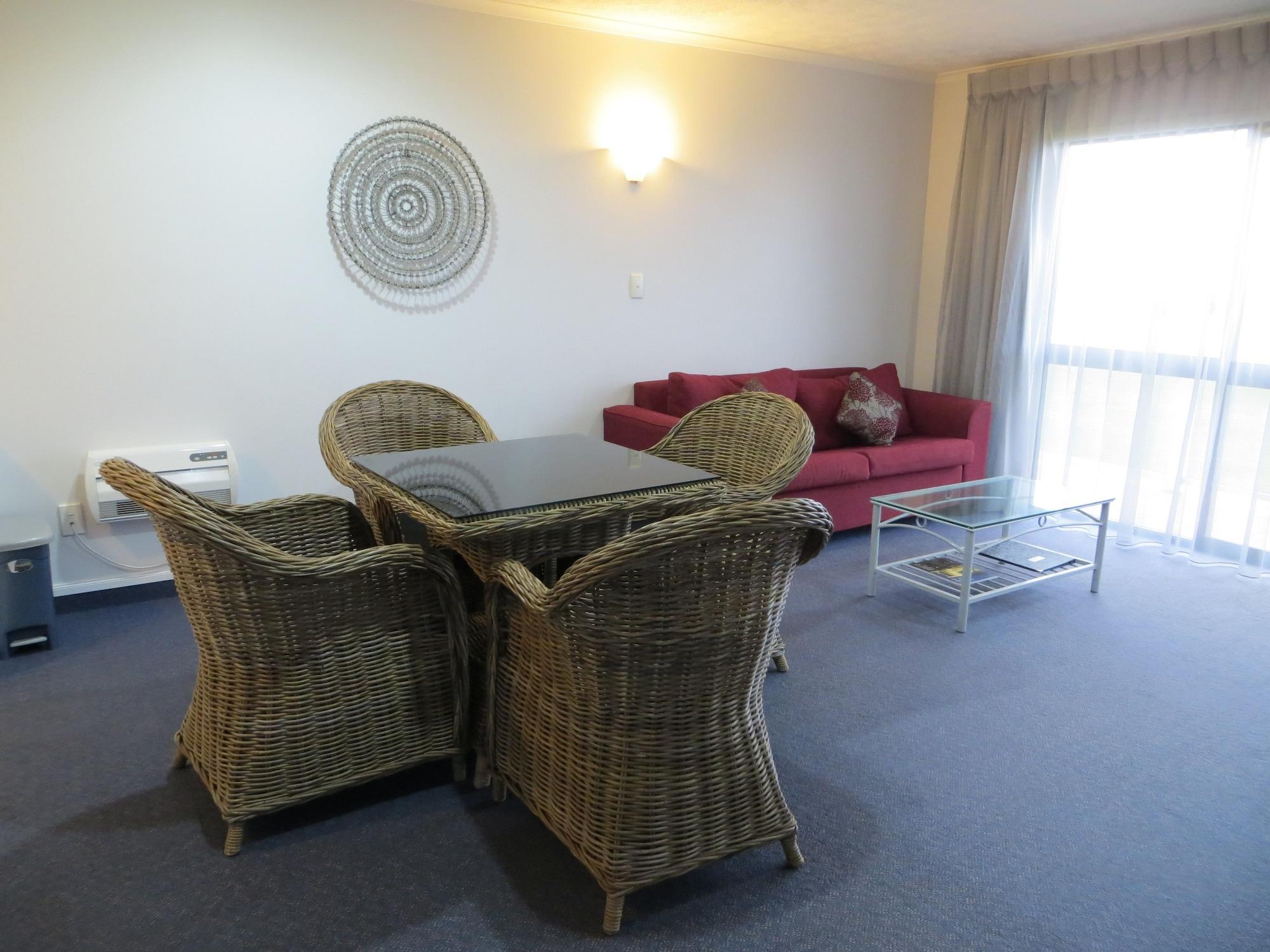Harbour View Motel On Ahuriri Beach In Napier Nz With Sea View Suites Zewnętrze zdjęcie