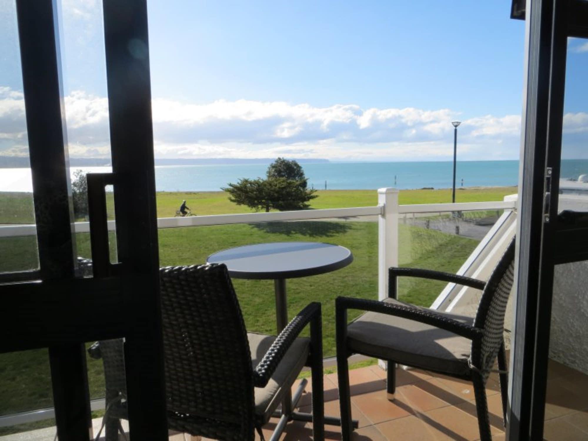 Harbour View Motel On Ahuriri Beach In Napier Nz With Sea View Suites Zewnętrze zdjęcie