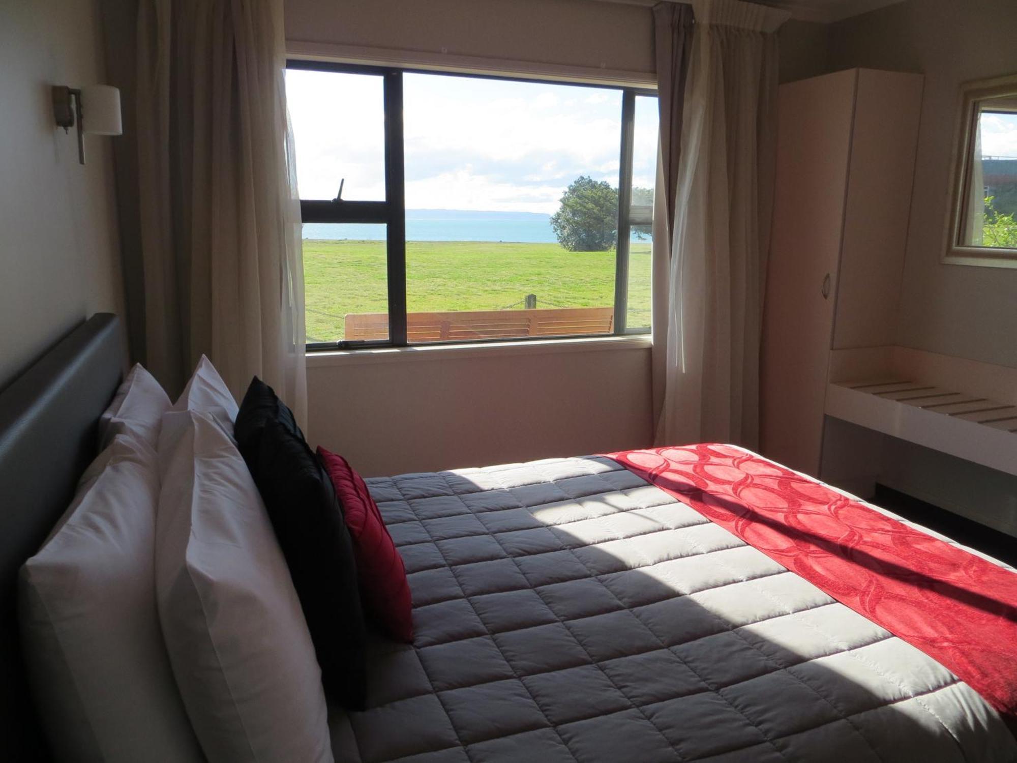 Harbour View Motel On Ahuriri Beach In Napier Nz With Sea View Suites Pokój zdjęcie